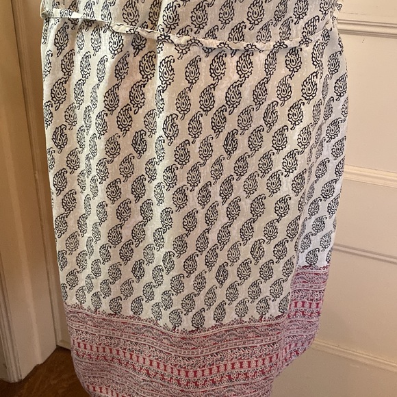 Patterned Coverup, Size XL - Picture 4 of 11